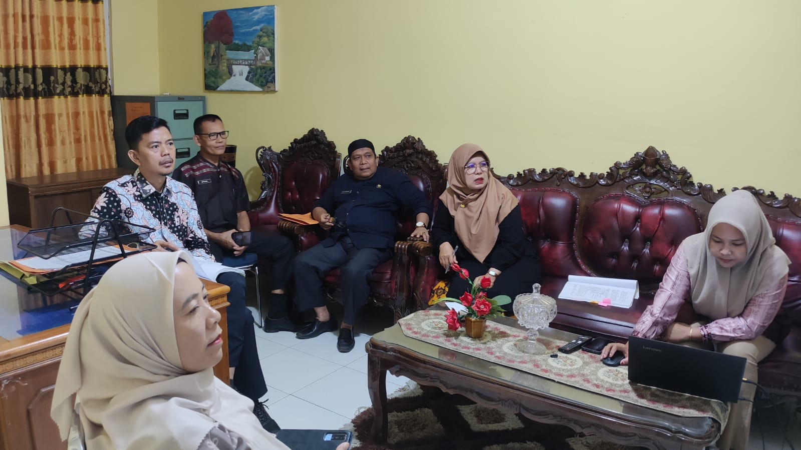 DPMPTSP MELAKUKAN PEMBAHASAN RANPERBUP TENTANG TATA CARA PENANAMAN MODAL