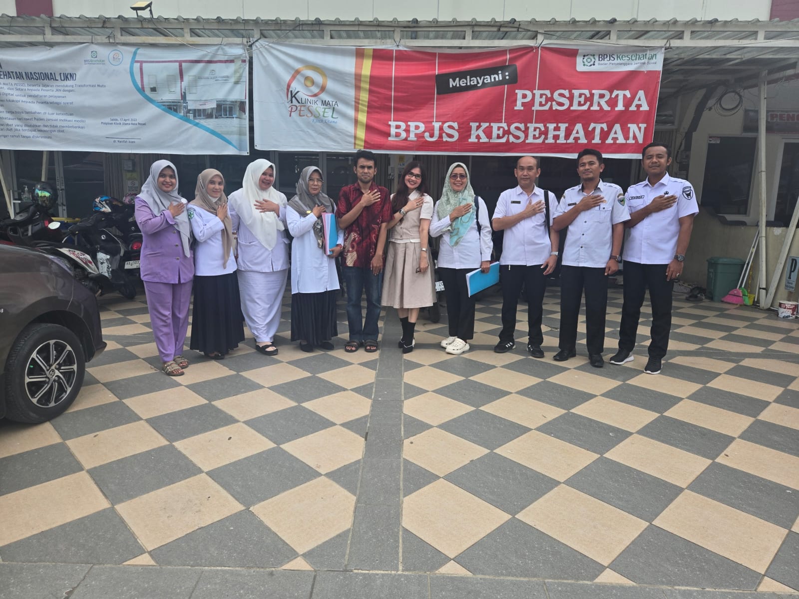 DPMPTSP MELAKUKAN VISITASI KE KLINIK MATA PESSEL