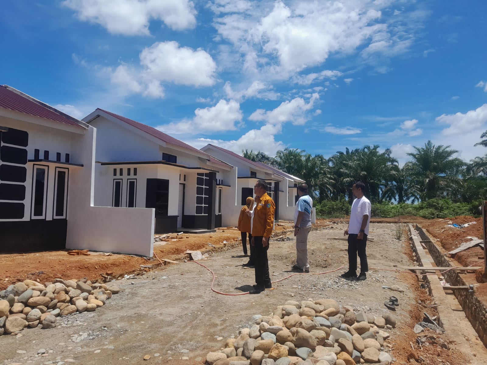 DPMPTSP MELAKUKAN PENGAWASAN KE PT. SALAM SELAMAT SEJAHTERA ABADI