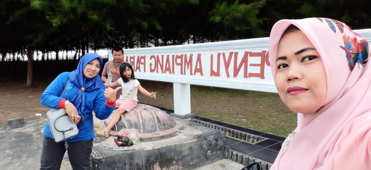 Bidang Promosi DPMPPTSP Kunjungi Penangkaran Penyu Ampiang Parak di Kec.Sutera